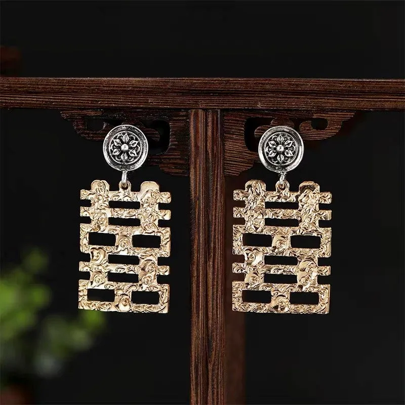 Chinese Traditional Style Clip-on Earrings with Retro Happiness Characters