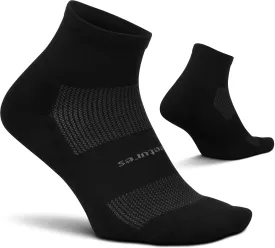 Feetures High Performance Max Cushion Quarter Sock for Women & Men - Moisture-Wicking Athletic Socks - (1 Pair)
