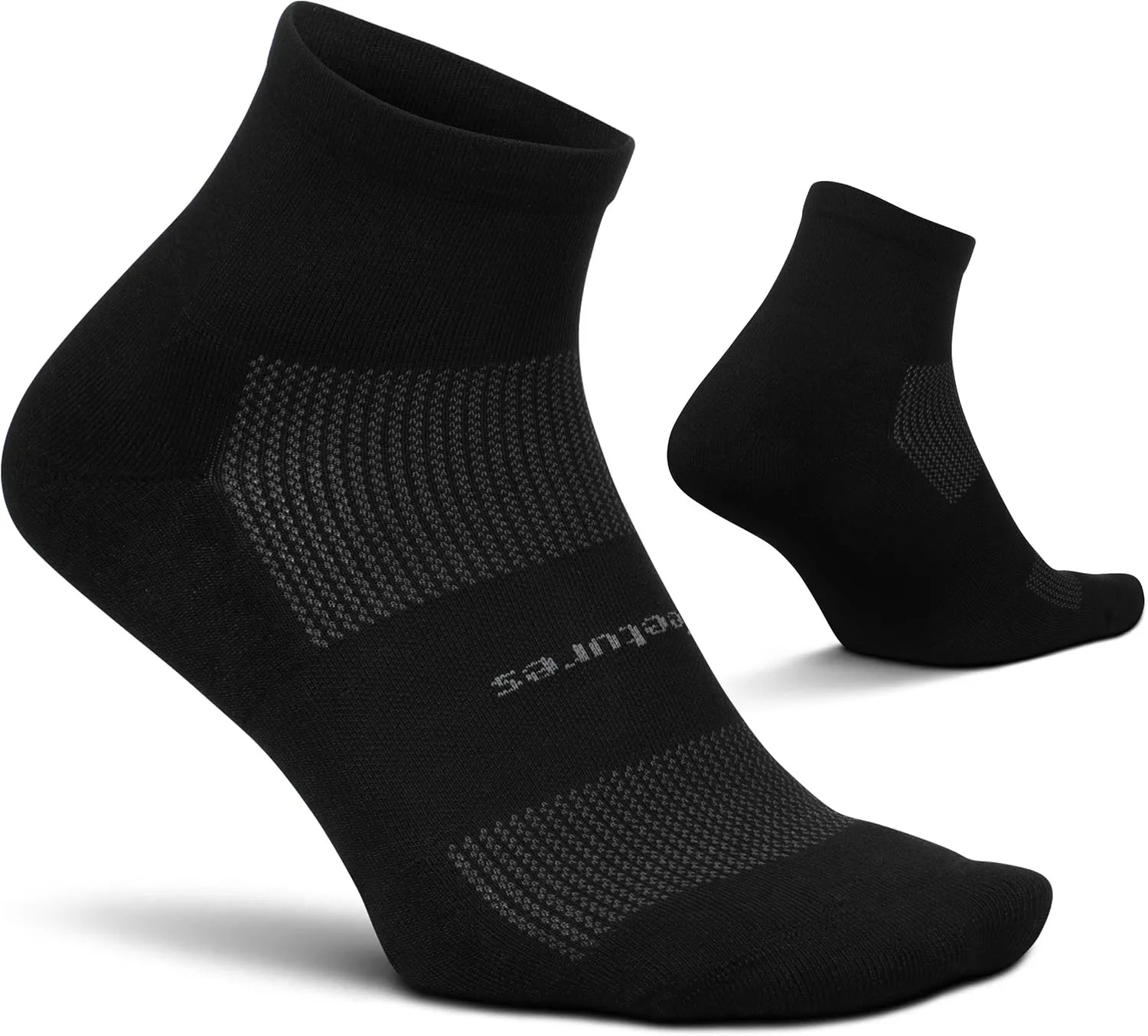 Feetures High Performance Max Cushion Quarter Sock for Women & Men - Moisture-Wicking Athletic Socks - (1 Pair)