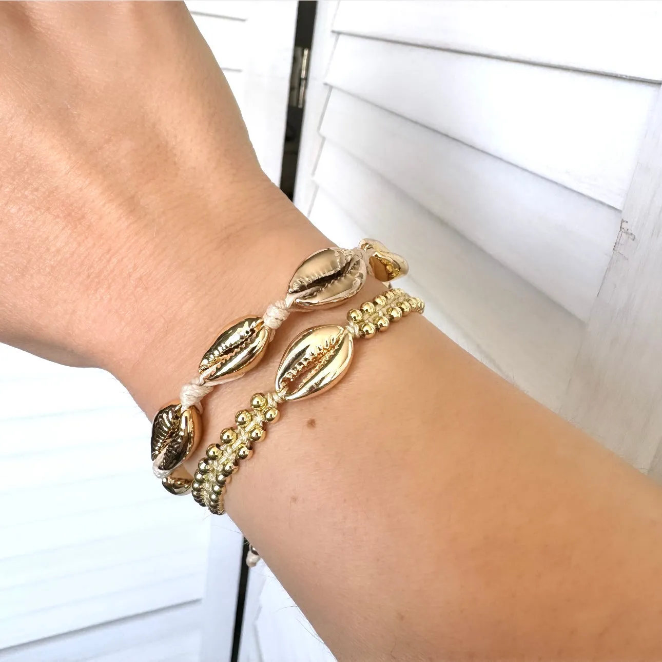 Gold Shell Bracelet or Anklet