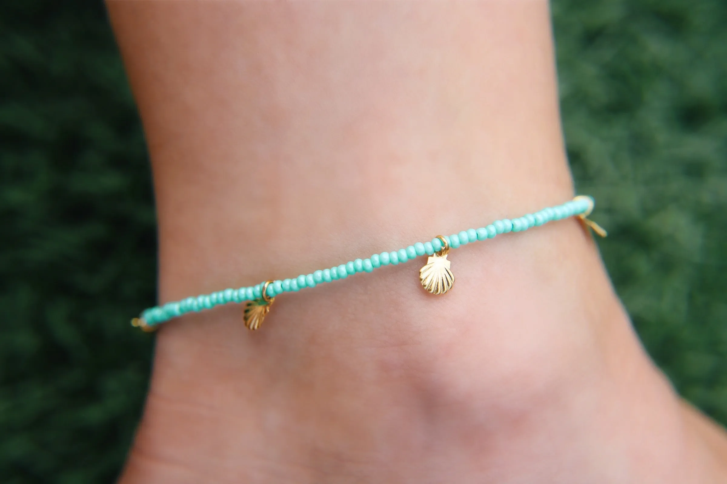 Mermaid Cove Seed Beaded Sea Shell Charms Anklet