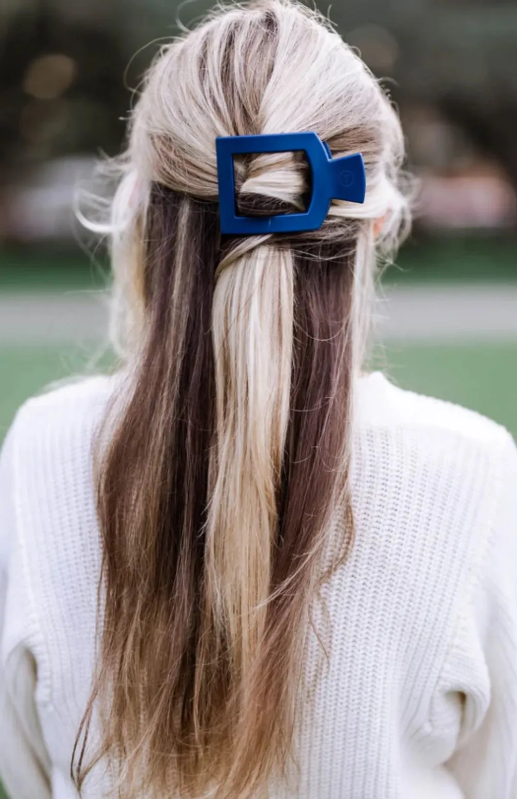 Midnight Rain Medium Flat Square Hair Clip