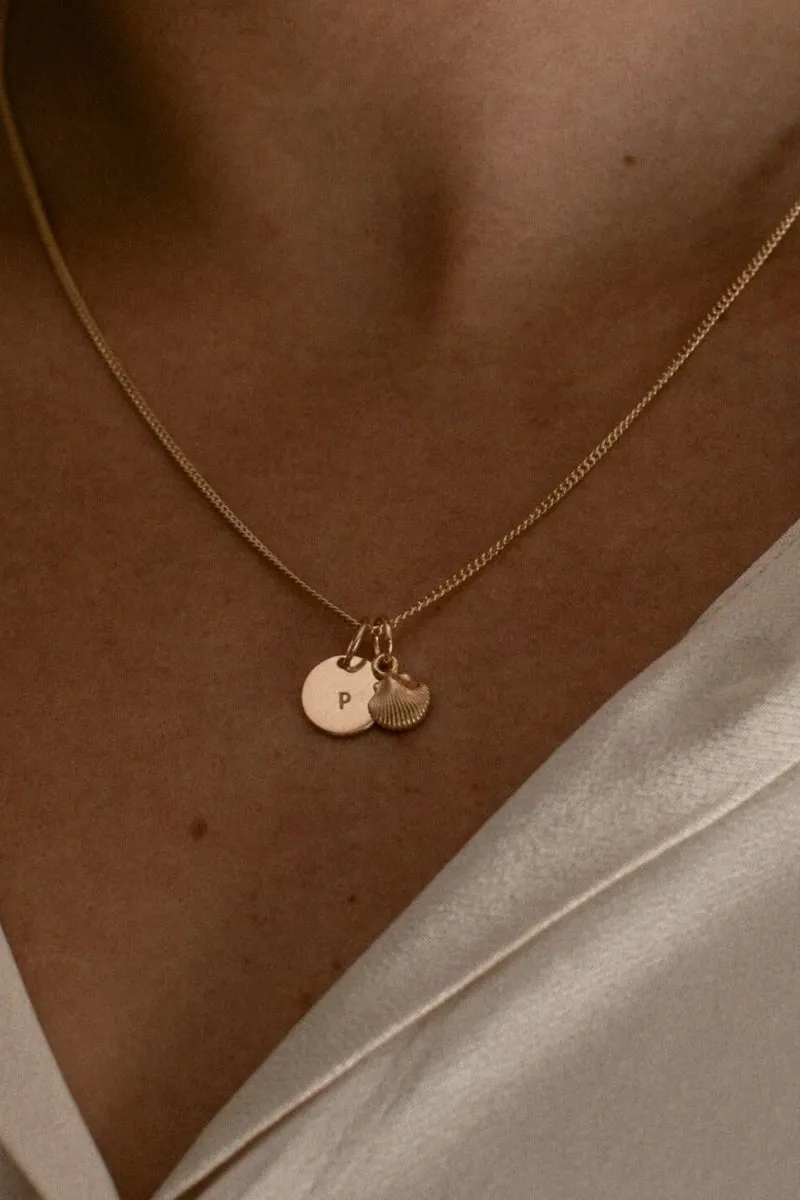 Mini Mermaid Shell Pendant - Gold