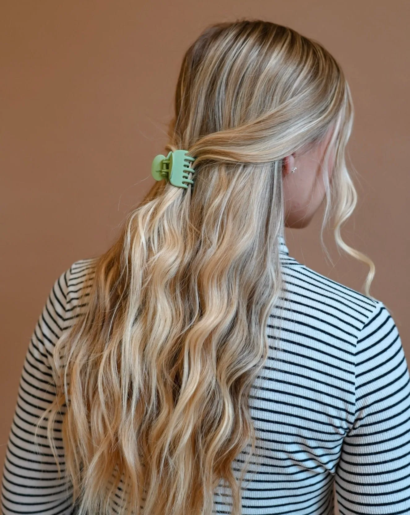 Sage Green Mighty Basic Clip