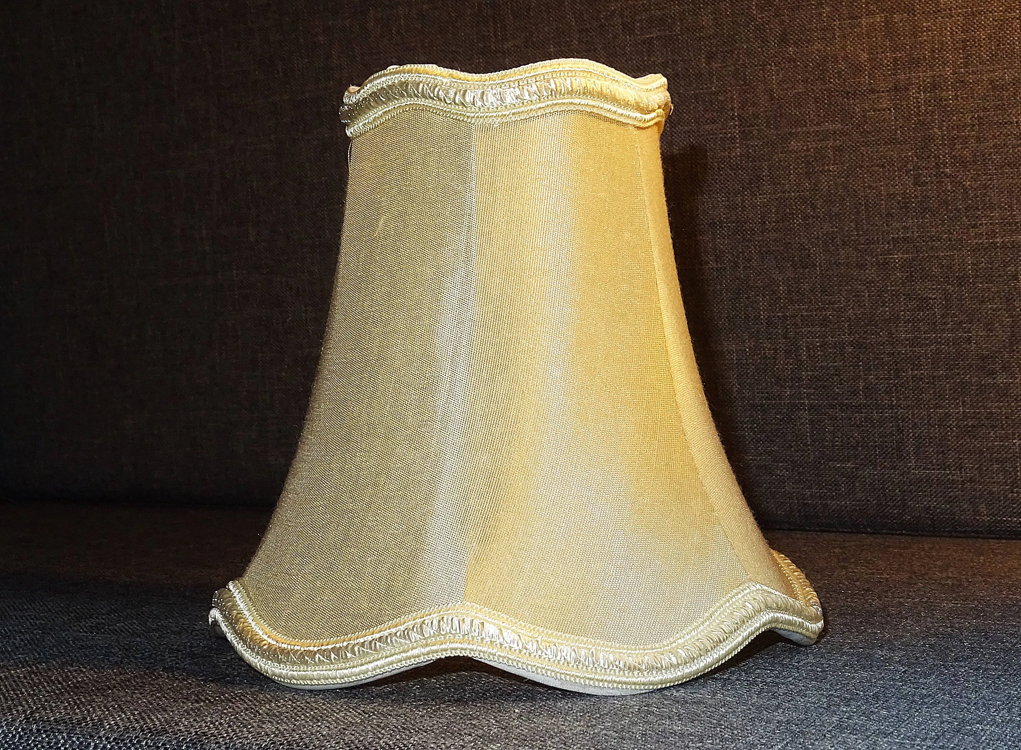 Sand Gold Scallop Clip On Bulb Candle Lampshade 6' for Chandelier or Light Fitting or Wall Lamp Shade Retro