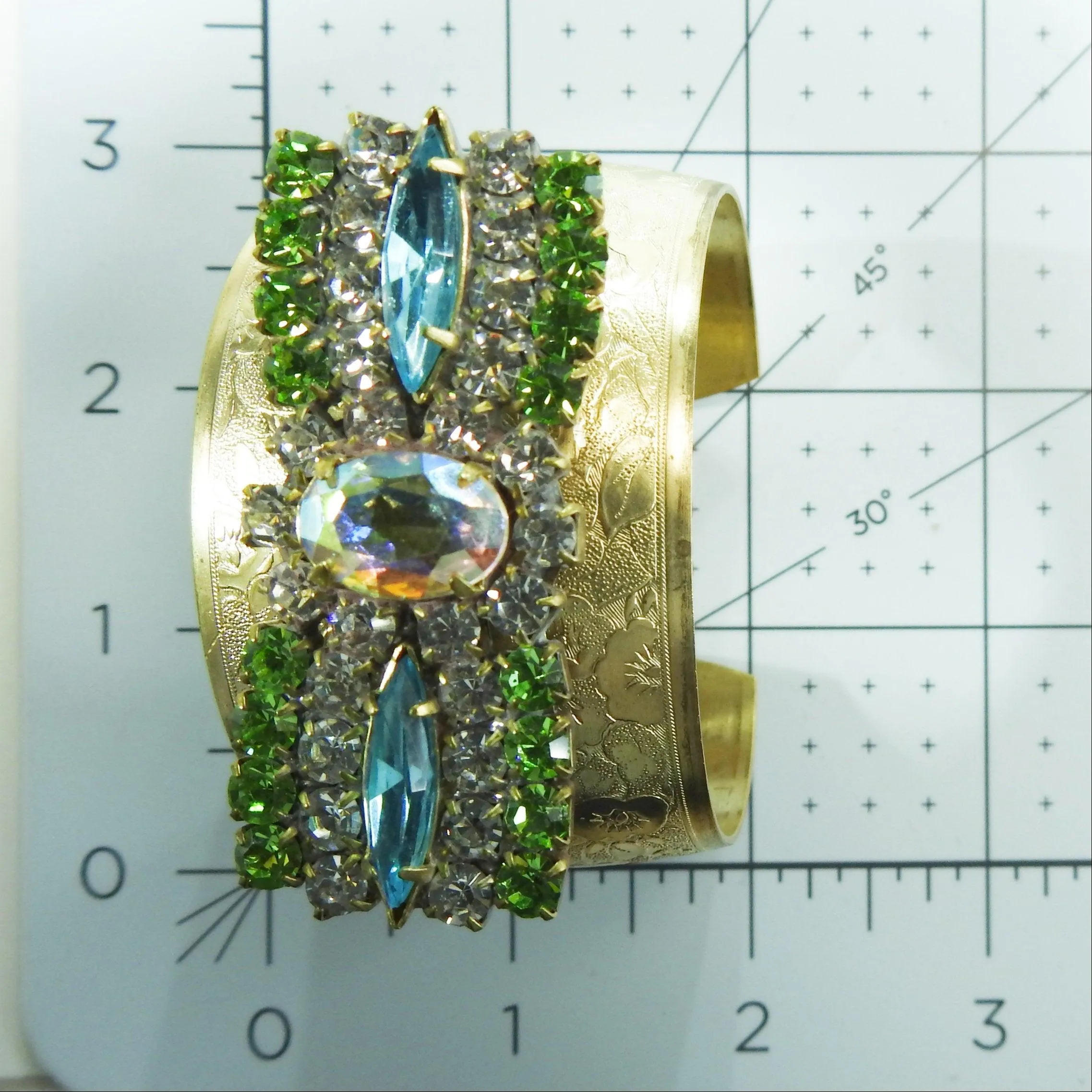 Stylish crystal wide cuff bracelet