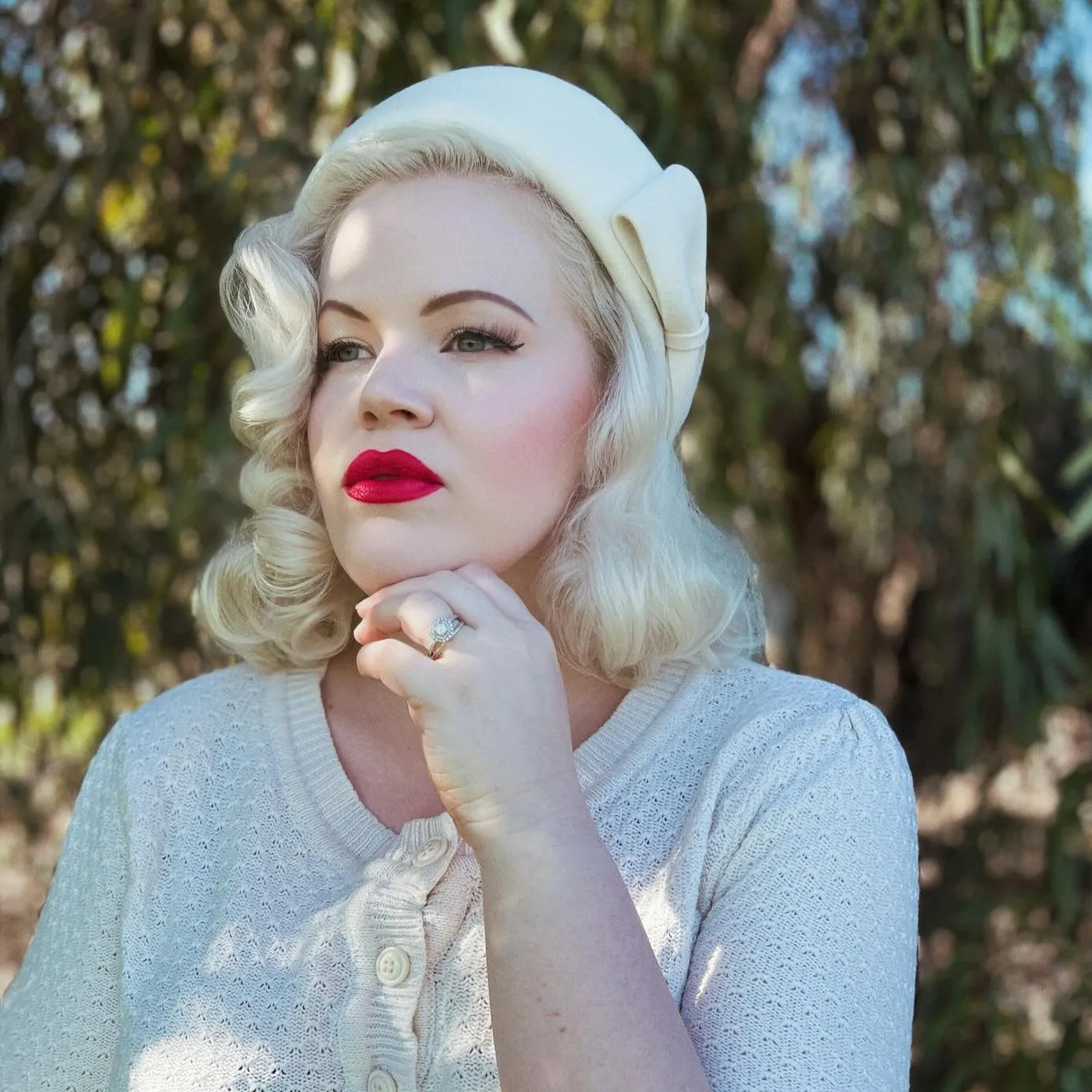 The Head-Turner Structured Beret by Lipstick & Chrome -RED