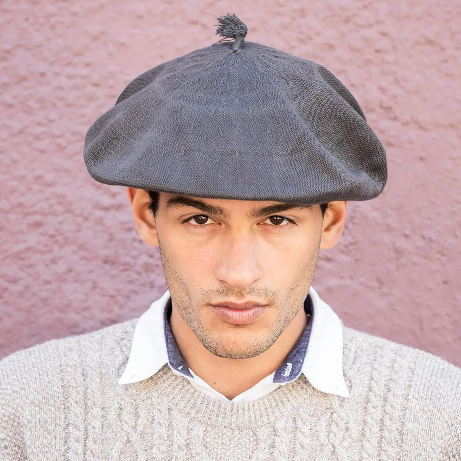 Unisex Beret Gaucho hat Traditional hat from Argentina