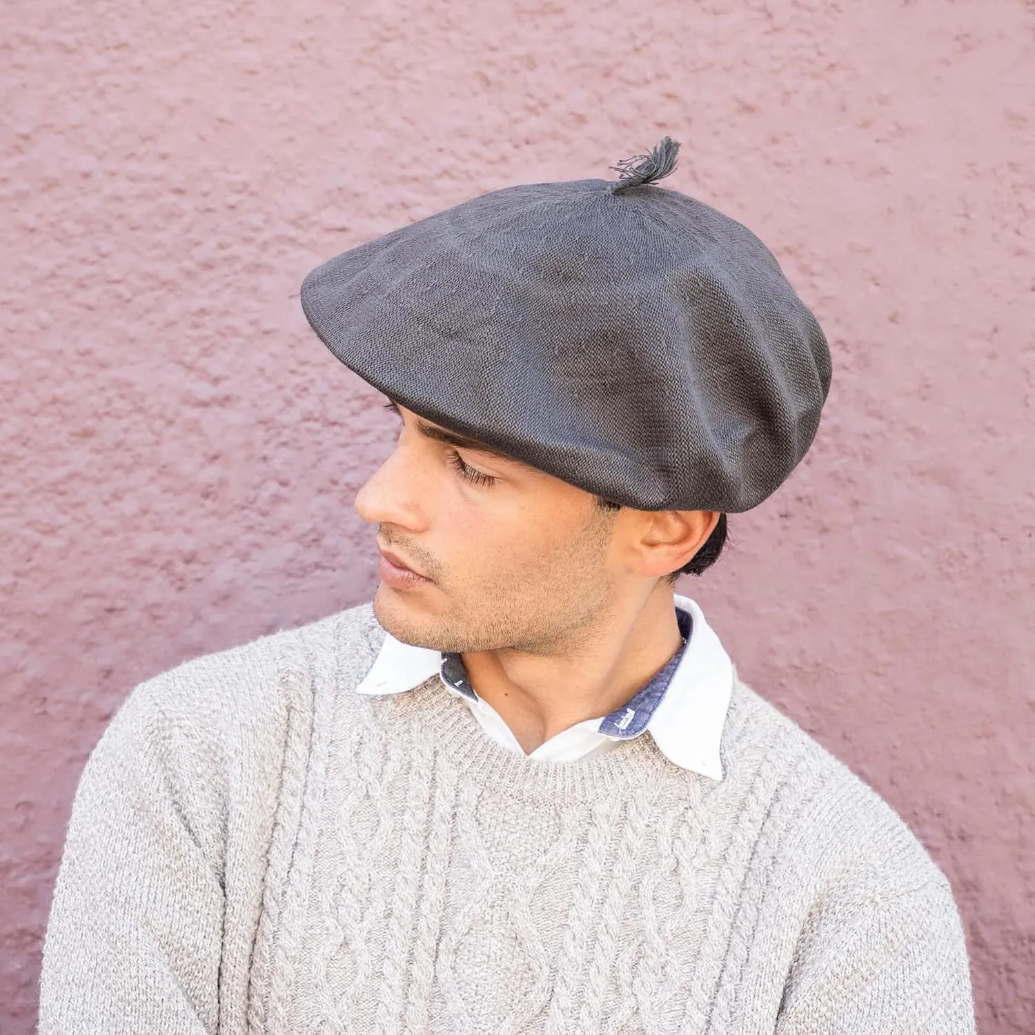 Unisex Beret Gaucho hat Traditional hat from Argentina