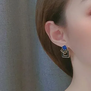 Vintage Style Large Blue Square Motif Invisible Clip On Earrings